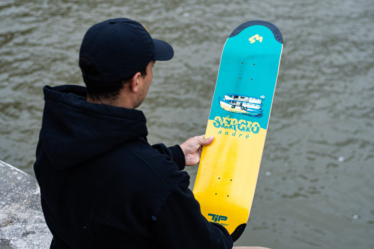 4Msb Pro skater, team rider Sérgio André with his signature skateboard deck 4Msb Fisher with TIPtech.