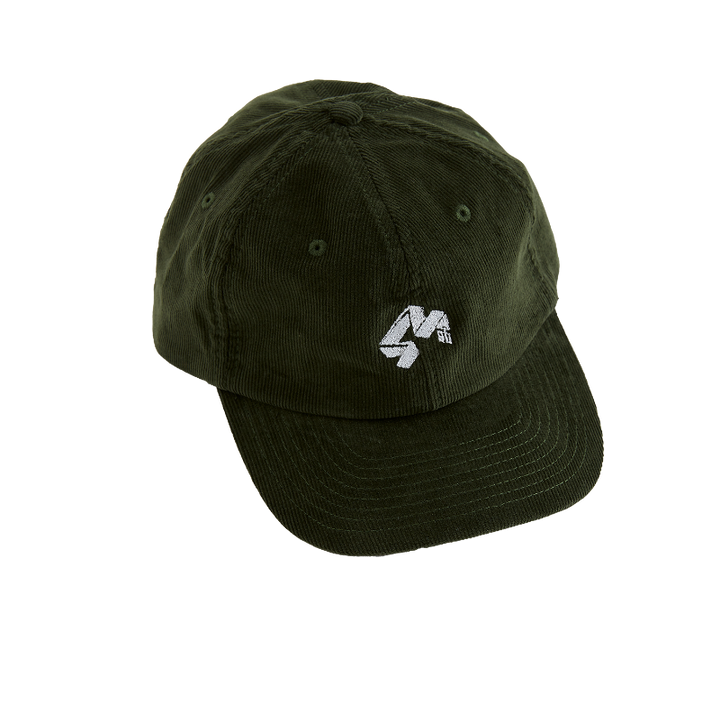 4Msb cap corduroy Quatro in the color olive green with the 4Msb logo Quatro  embroidered in white on the front.
