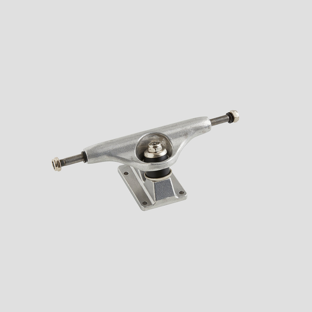 Unbranded  skateboard truck silver