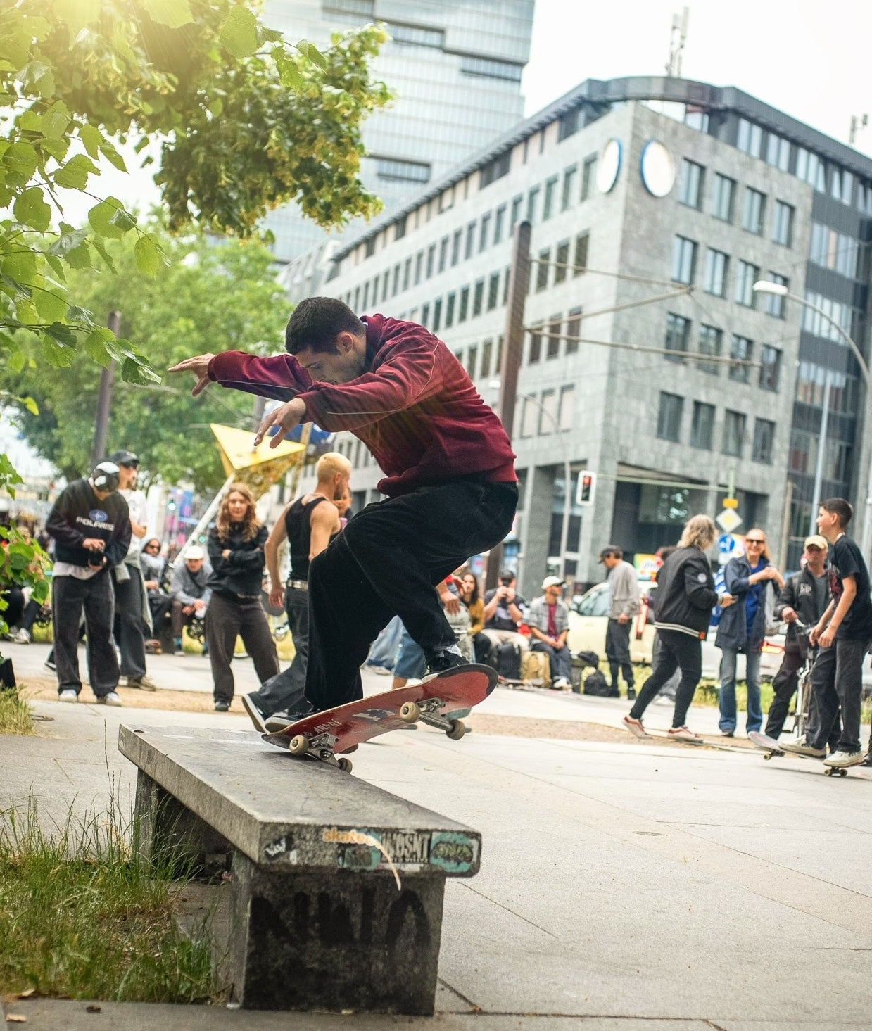 4Msb team rider Bruno Senra landing a frontside nosegrind at bänke Berlin ledge jam by skateovation 13th june 2026.
