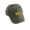 Skateovation SO dad cap in the colour vintage olive and the SO logo embroidered in yellow on the front.
