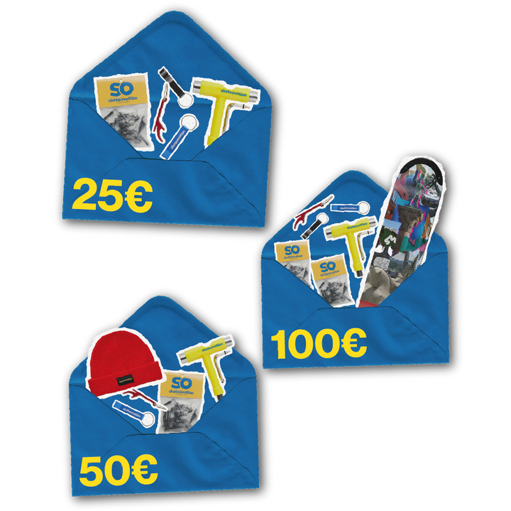 three blue envelopes containing skater products from the skateovation shop for 25, 50 and 100 euros each